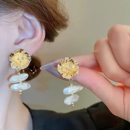 Baroque Pearly Floret Earrings