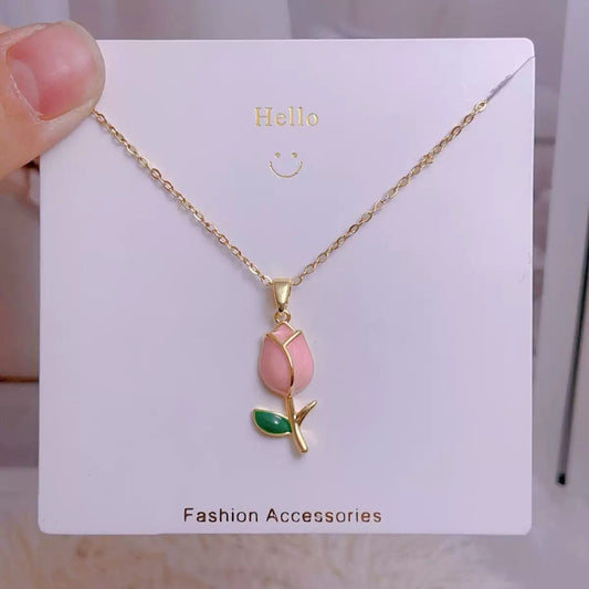 Girl who loves pink! Necklace