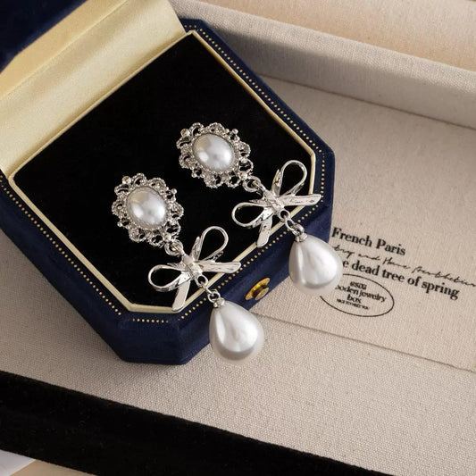 Straight outta Dreamland! Earrings
