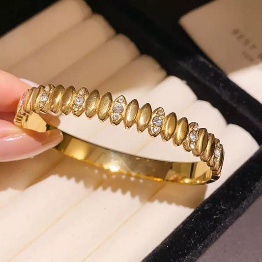 Signature Sparkles Chunky Bracelet