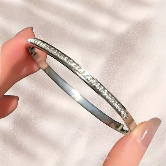 The Silver Theory Bracelet