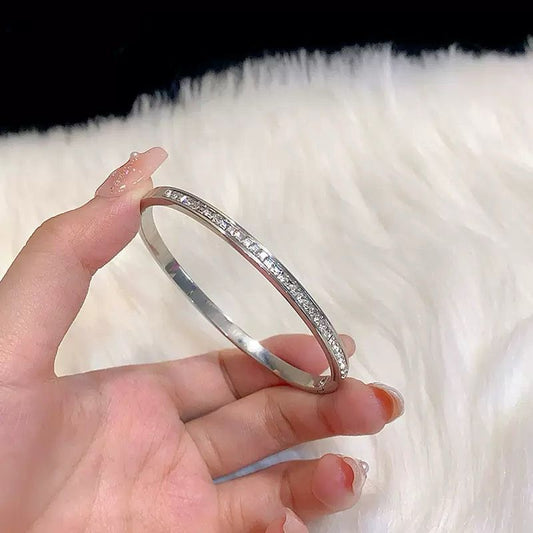The Silver Theory Bracelet