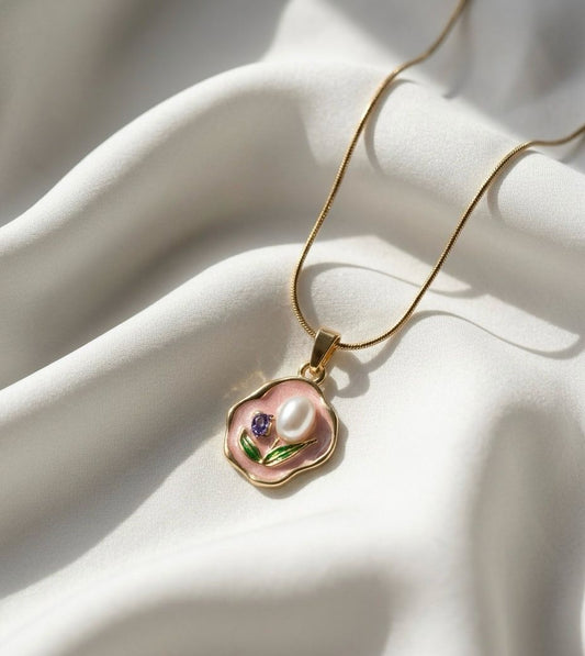 Gracey Darling Pearl Necklace