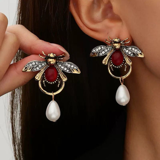 Beetal Pearl Earrings