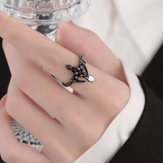 Midnight Fleur Cross Ring