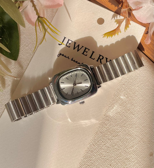 Metro Minimalist Ribbed Watch