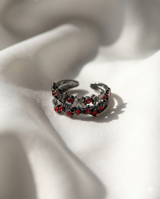 Goth Queen Ring