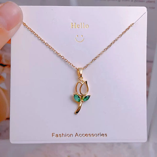 Petal Poem Tulip Necklace