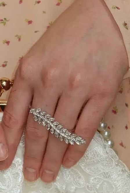 Night-out Sparkly Rhinestone Hand Jewellery