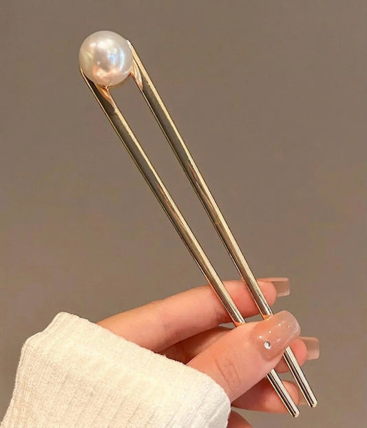 Poised Elegance Pearl Bun Pin