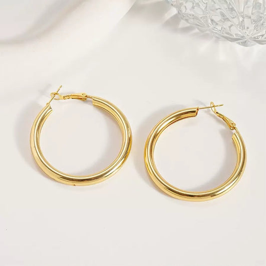 The staple! Chunky Golden Hoop Earrings