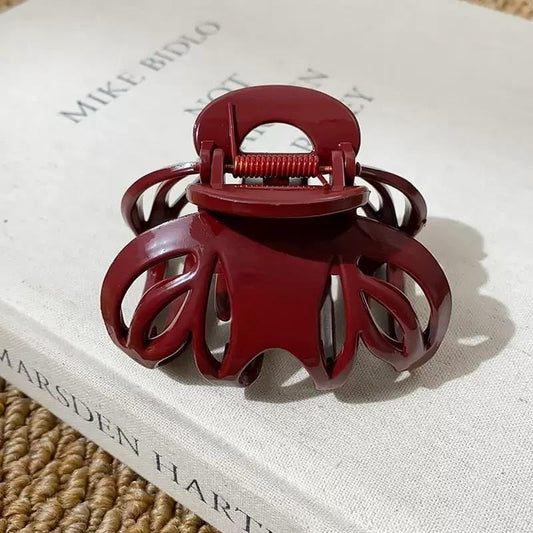 Maple Cut Out Claw Clip