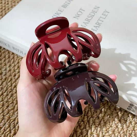 Maple Cut Out Claw Clip
