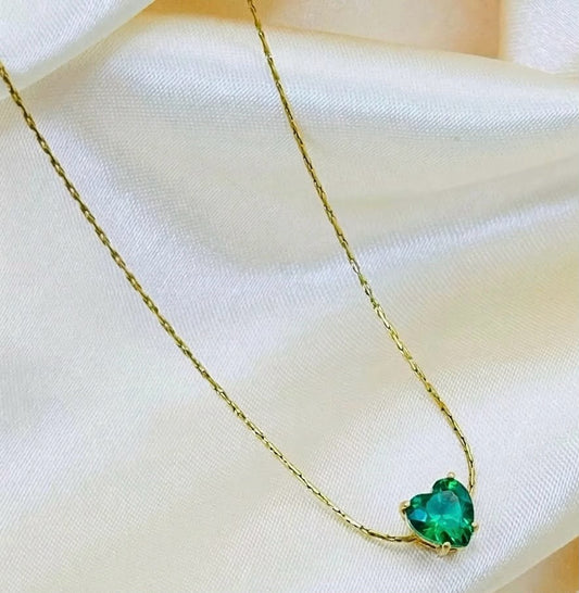 Heart Whisper Green Necklace