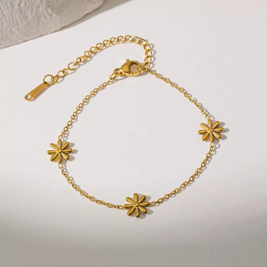Radiating Florets Bracelet