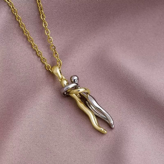 Take me in your arms! Couple Necklace