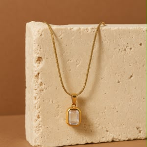Squared Charm Radiance Necklace