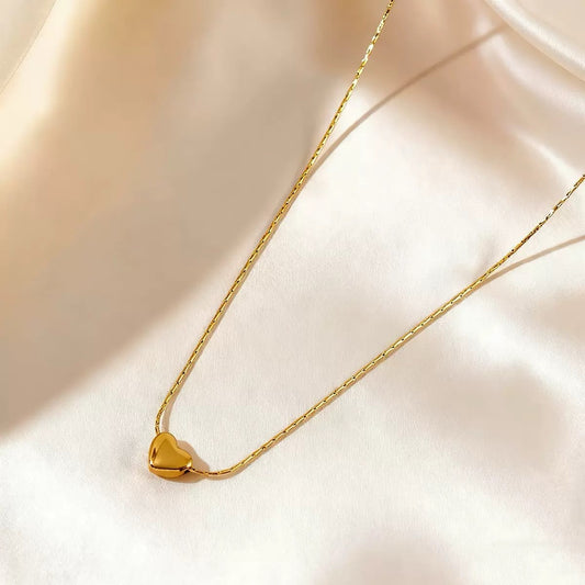 Golden Affair Dainty Heart Necklace