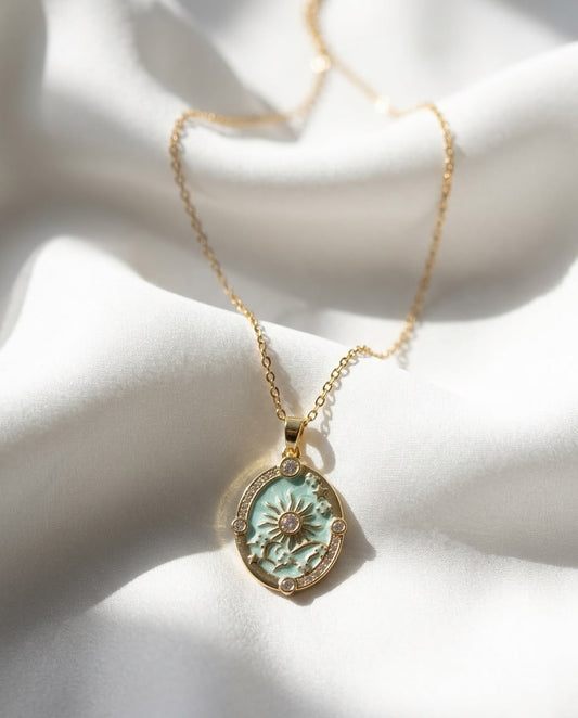 Dream of Soleil Vintage Necklace