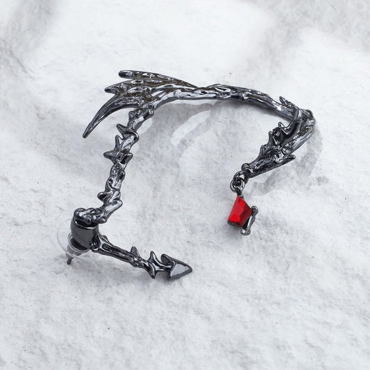 Strike n Slay Dragon Earcuff