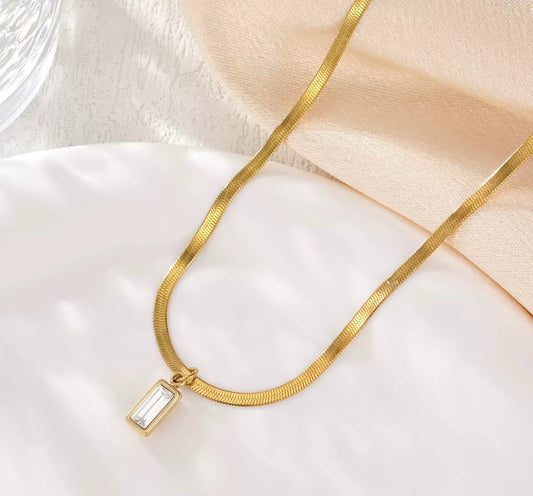 Clean Luxury Rectangular Rhinestone Necklace