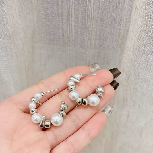 Pearly Arrangement Beaded Hoop Earrings