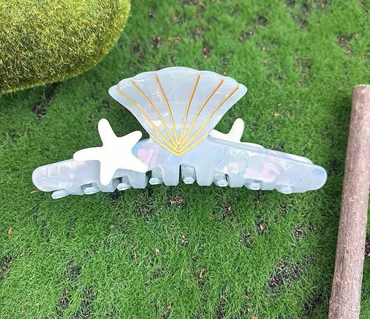 Pearlescent seashell centerpiece Claw Clip