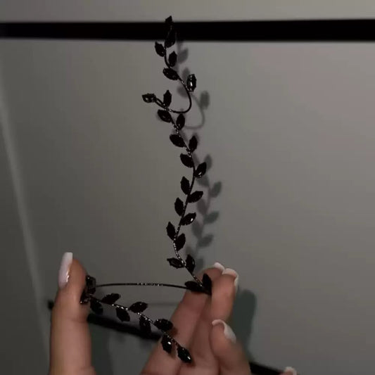 Noir Bloom Hand Jewellery