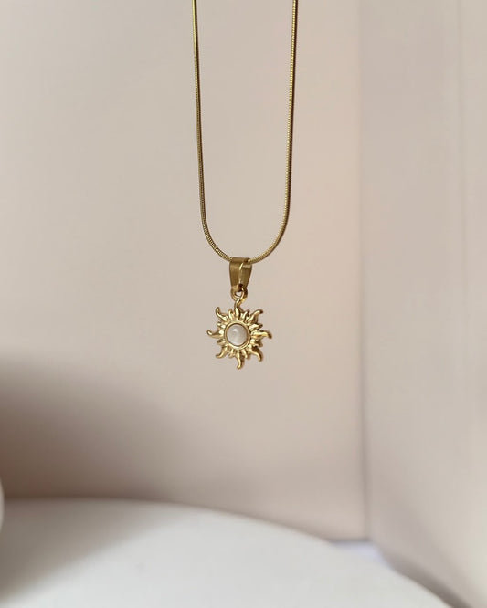 Solaris Radiance Necklace
