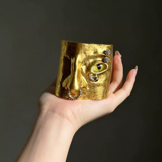 Sculpted Exaggeration Face Motif Bracelet