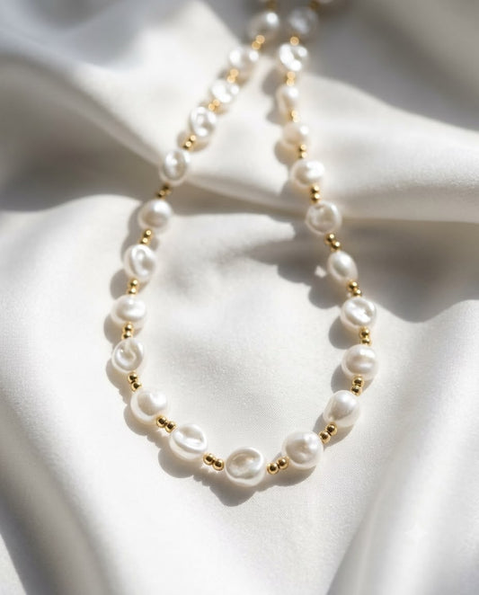 Evelyn Faux Pearl Necklace