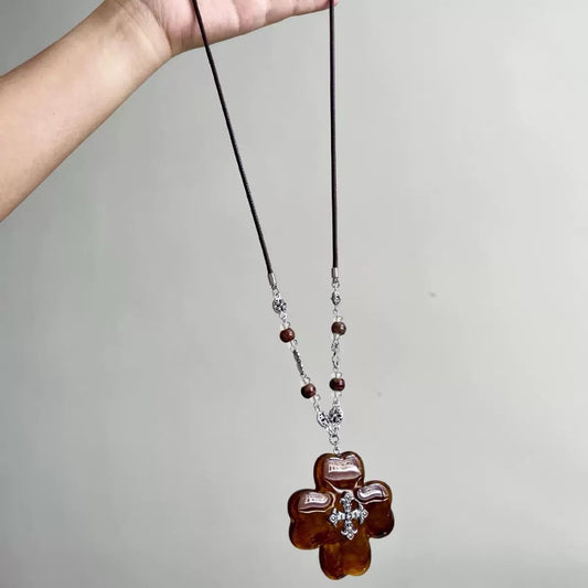 Vintage Autumn Clover Thread Necklace