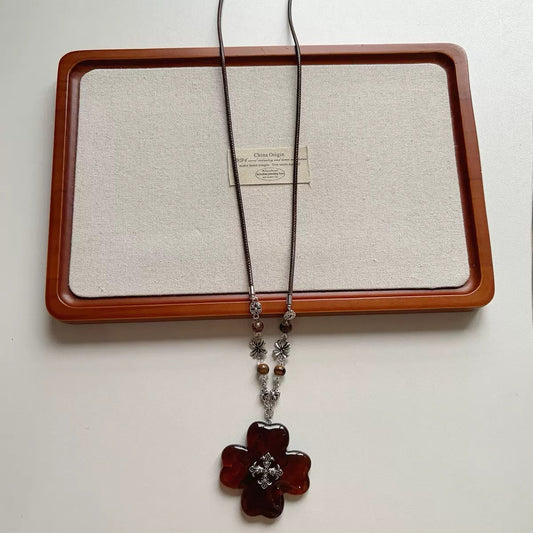 Vintage Autumn Clover Necklace