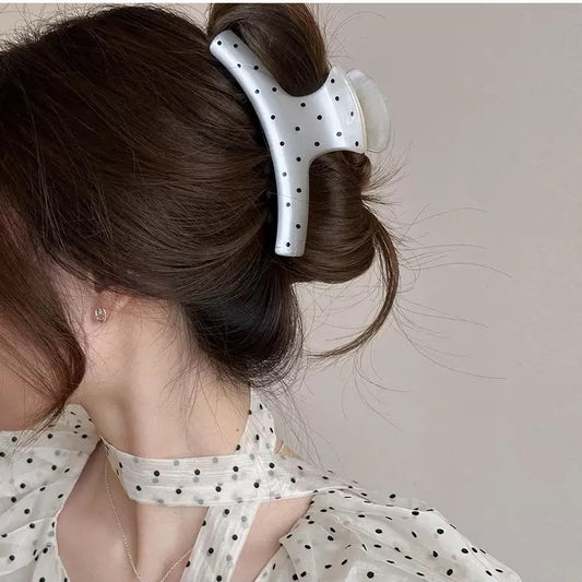 Glossy Gal! Polka Claw Clip