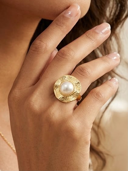 Pearl is Pearling! Textured Ring