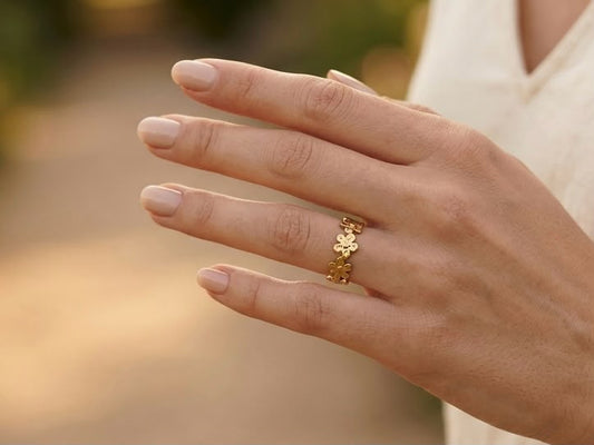 Wrap me in Flora! Ring