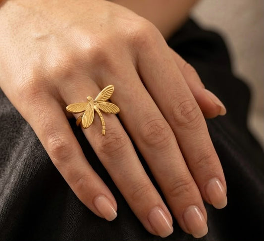 Dragonfly Drama Gold Ring