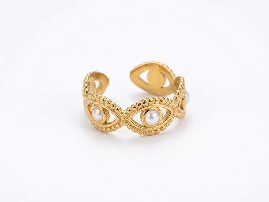 Eyeing You! Pearl Ring