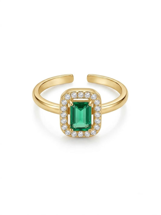 Regal Emerald Solitaire Ring