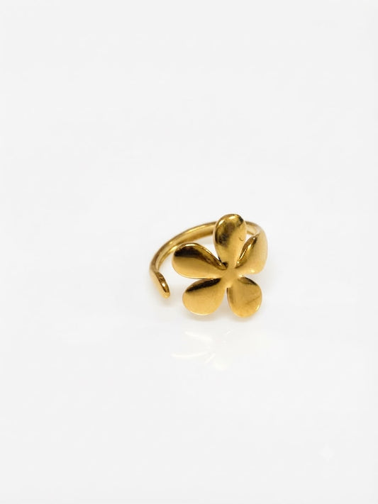 Daisy Blossom Gold Ring