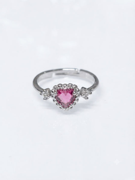 Majenta Muse Heart Ring