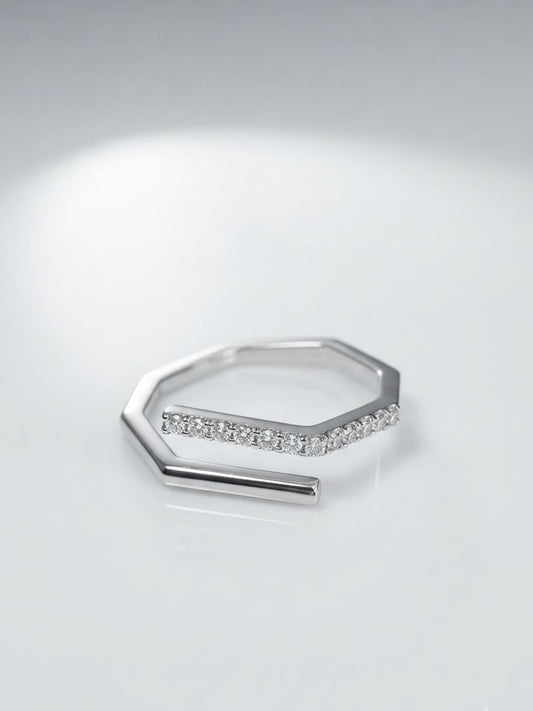 Sculpted Spark Minimalist Ring
