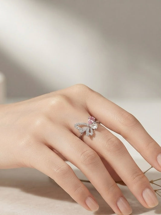 Twinkling Flutter Ring