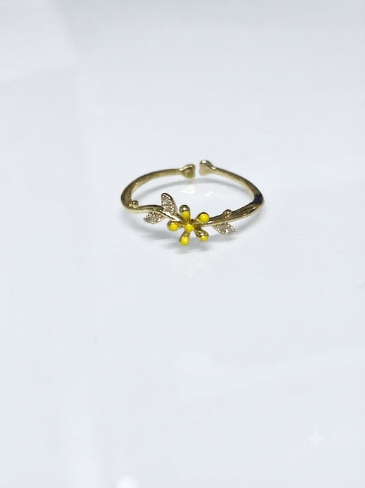 A lil Flower Ring