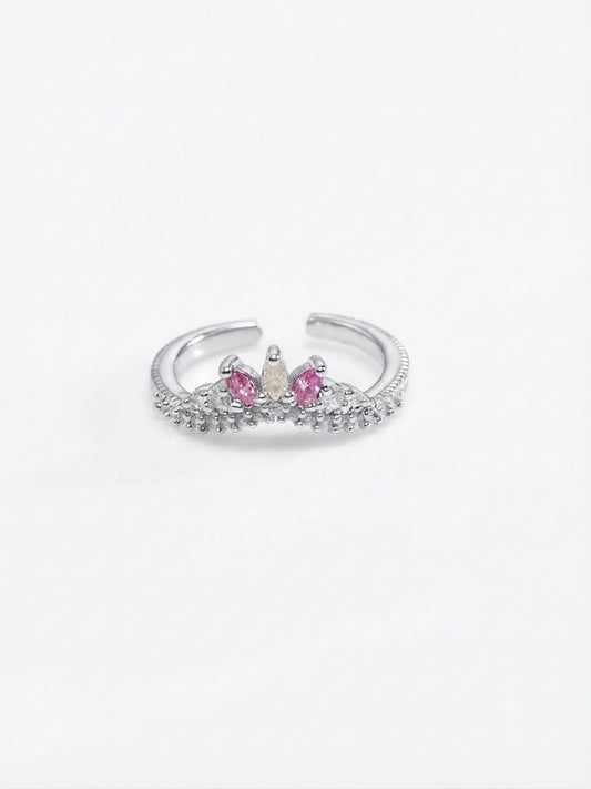 Queen’s Pick! Tiar Ring