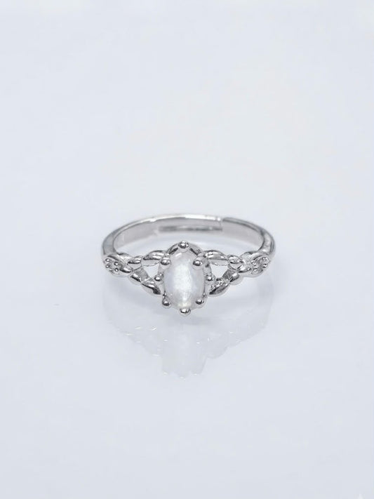 Everglow Oval Stone Ring