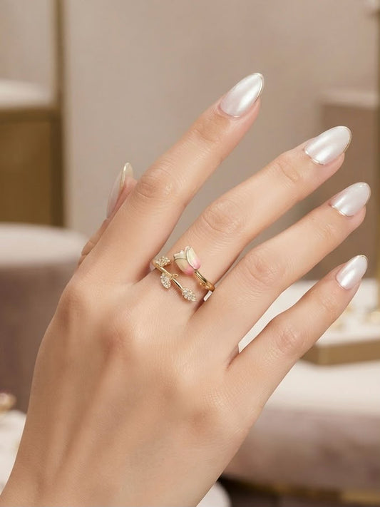 Twirly lil Tulip Ring