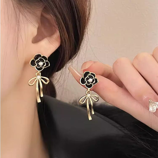 Black Rose Bow drop Earrings