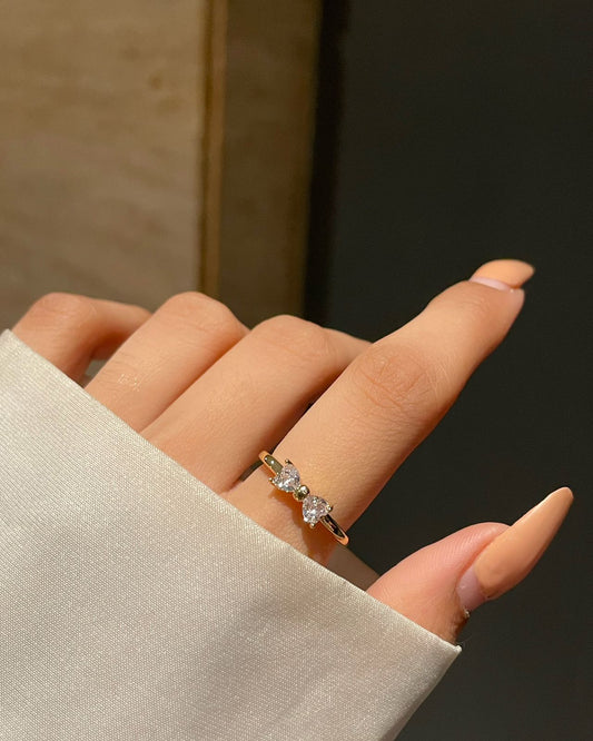 Minimal Bow Ring- golden