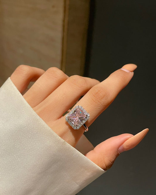 Layla Promise Ring- pink